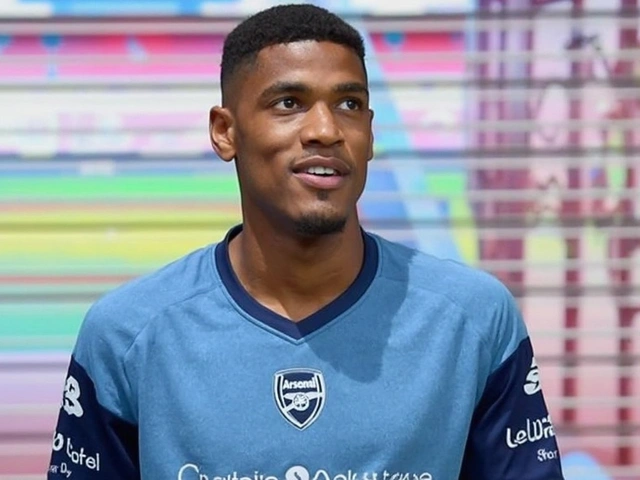 Arsenal Clinches 3-2 Win Over Newcastle in Singapore: Mosquera Makes Debut, Absentees Shape Pre-Season Battle